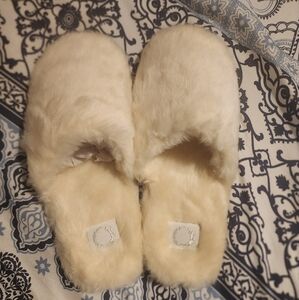 Journee Collection slippers sz12